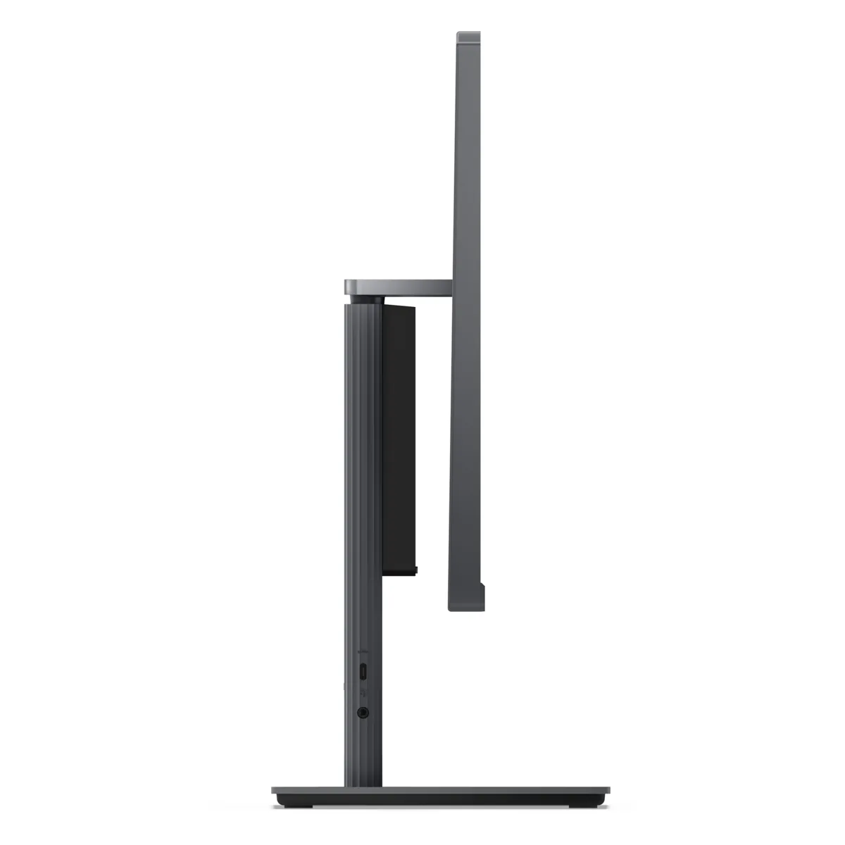 PC tout-en-un Lenovo IdeaCentre AIO 24IRH9 i5-13420H 8Go 512Go SSD 23,8'' — vue de profil